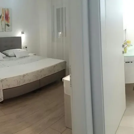 Dolea アパート *